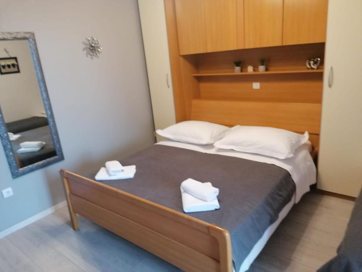 Apartments Moso Tucepi Ngoại thất bức ảnh