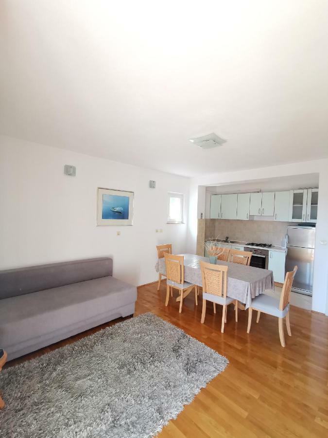 Apartments Moso Tucepi Ngoại thất bức ảnh