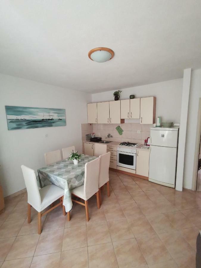 Apartments Moso Tucepi Ngoại thất bức ảnh