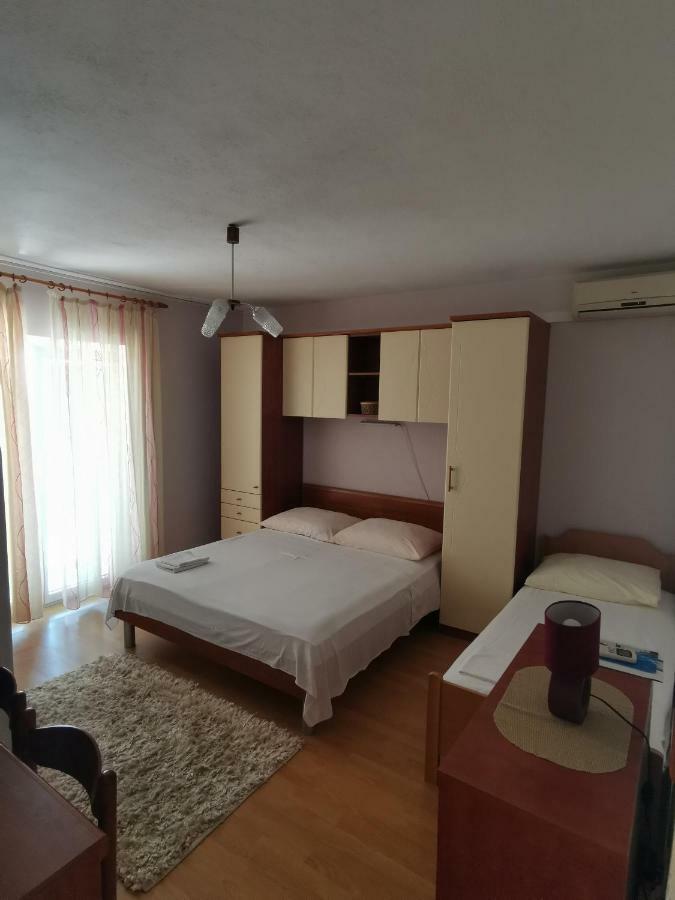 Apartments Moso Tucepi Ngoại thất bức ảnh